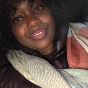 Meet your Posher, Kadeva